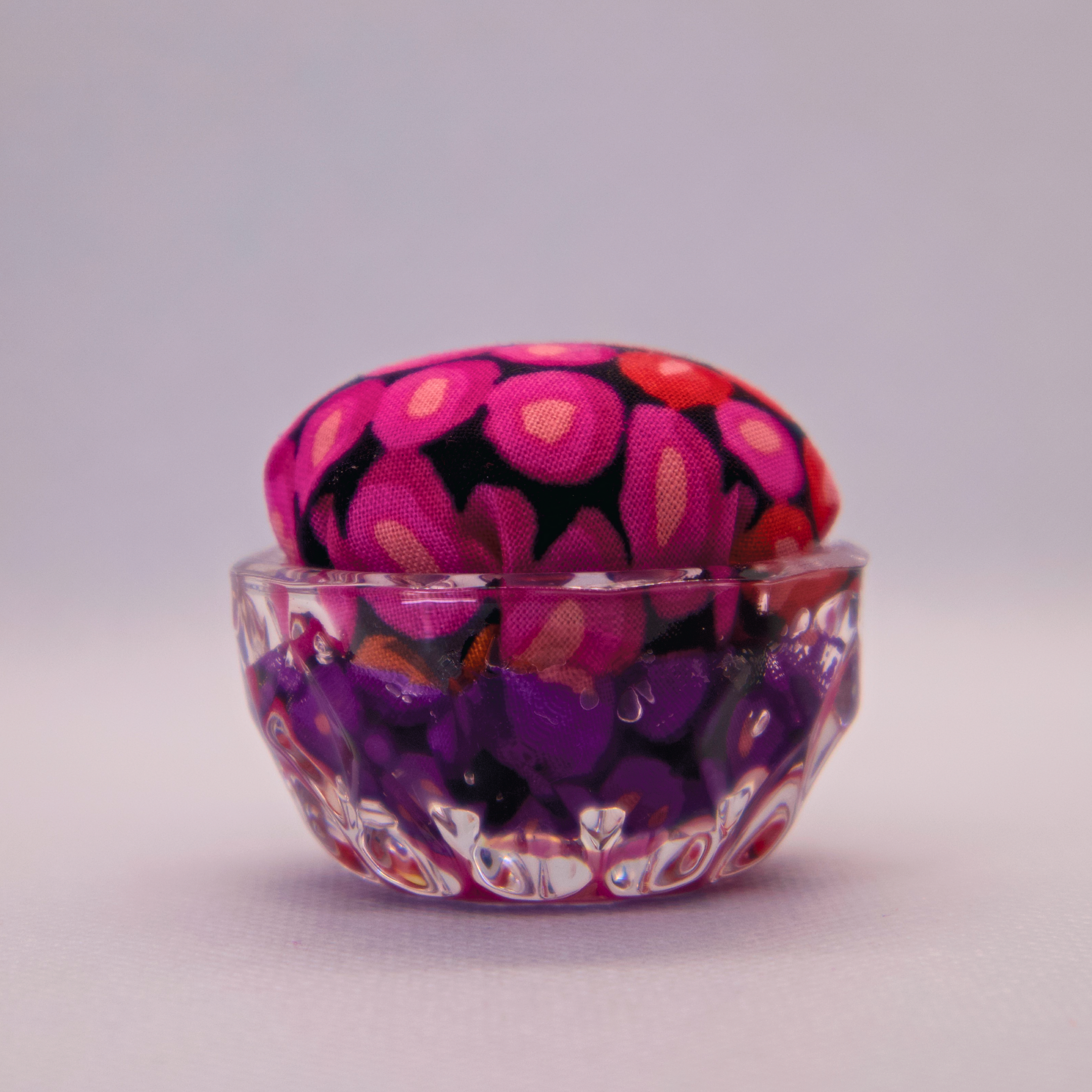 Kaffe Red/Orange/Yellow Pincushion in Clear Round