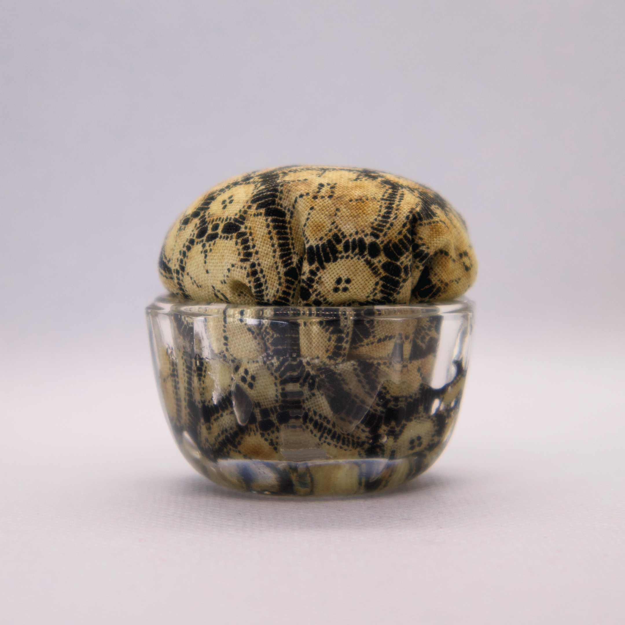 Tim Holtz Lace Pincushion in Clear Round