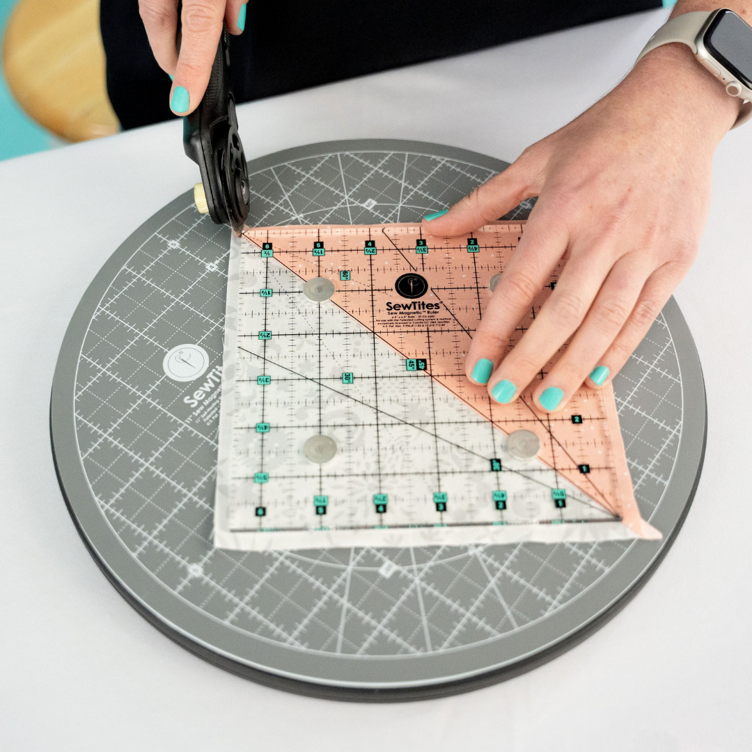 SewTites 11" Rotating Magnetic Cutting Mat – Where Precision Meets Lazy (In the Best Way)