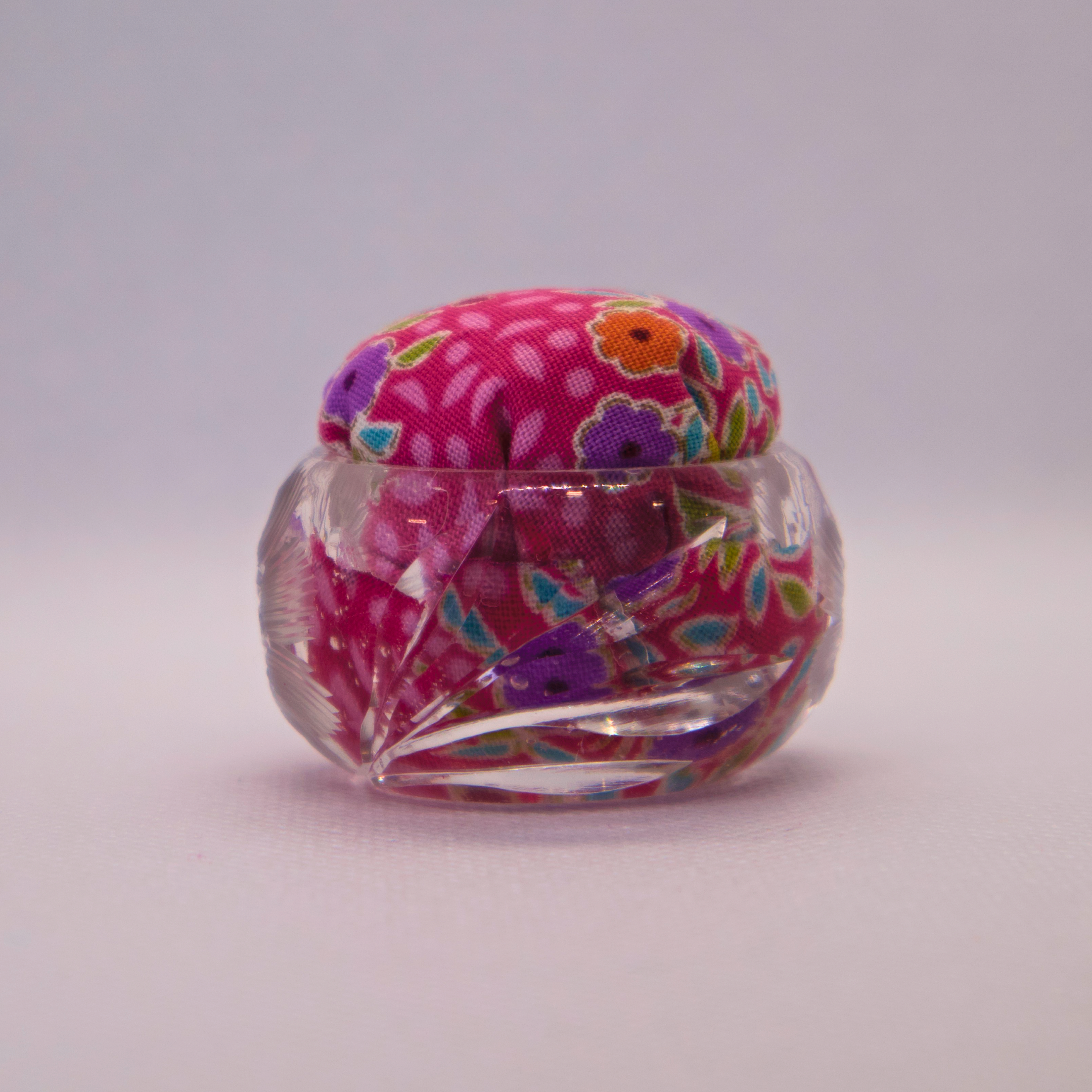 Tilda Pink Floral in Clear Round