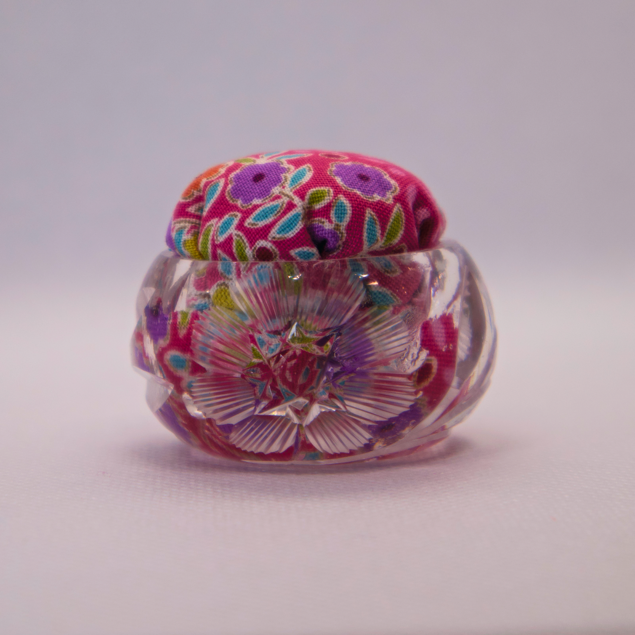 Tilda Pink Floral in Clear Round