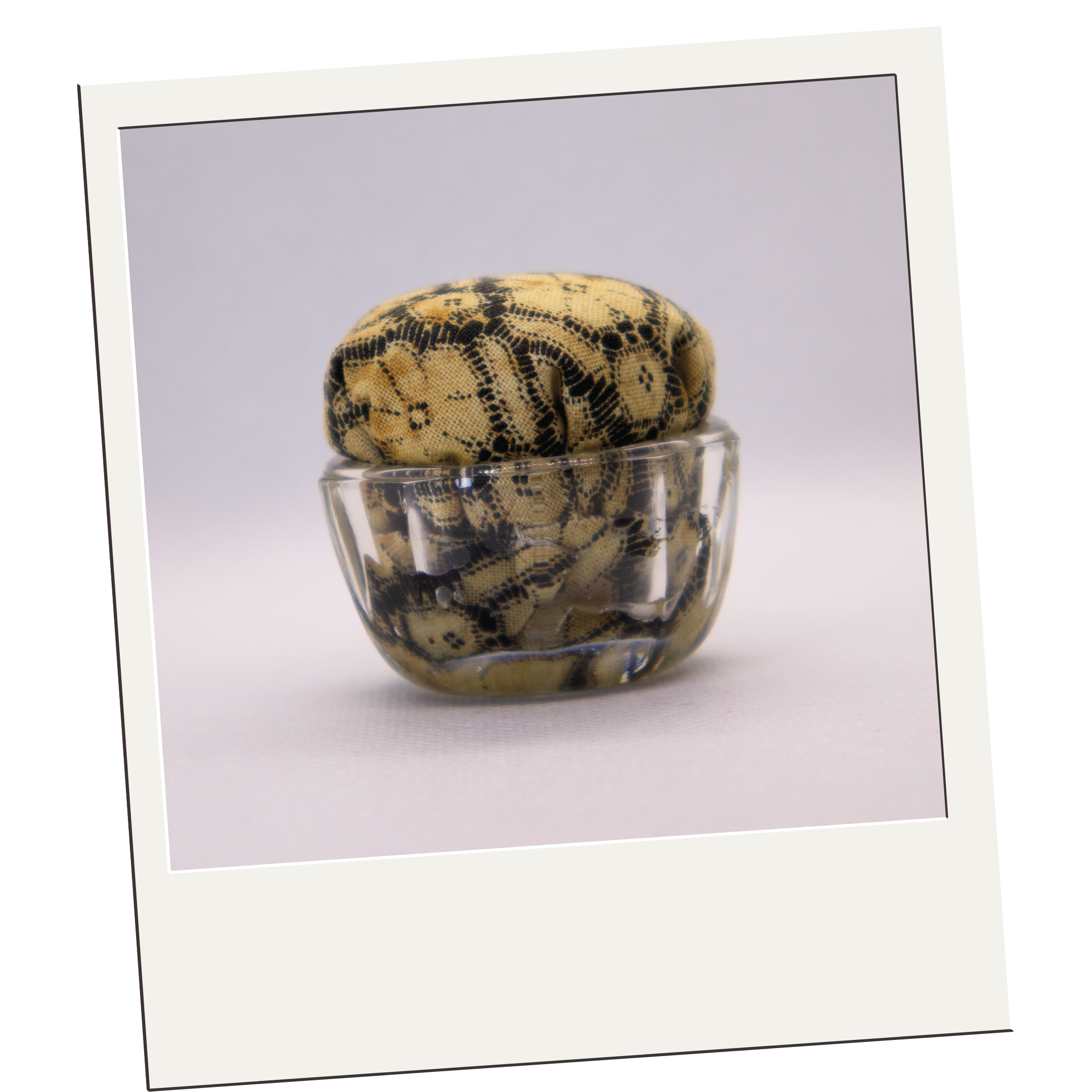 Tim Holtz Lace Pincushion in Clear Round
