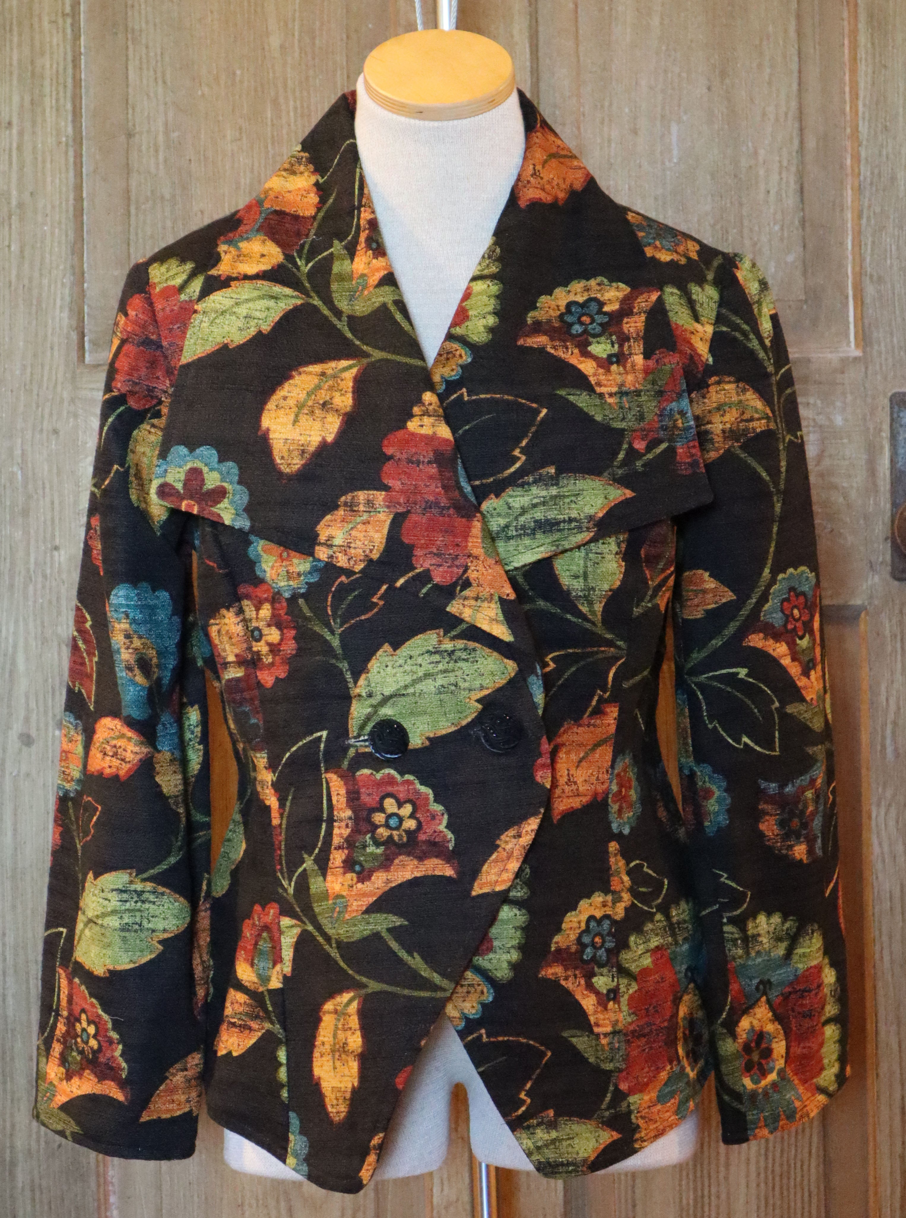 Dramatic Fall Floral Short Jacket - Front